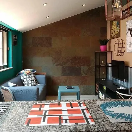 Loft-buhardilla Industrial En El Centro Apartamento Salamanca