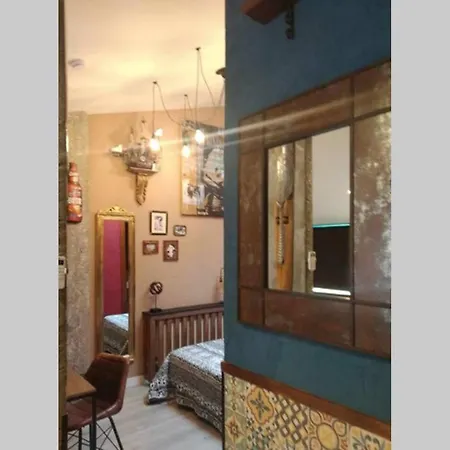 Daire Loft-buhardilla Industrial, Junto A La Plaza Mayor, By My In