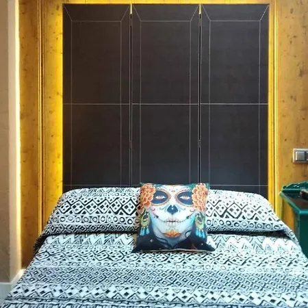 Loft-buhardilla Industrial, Junto A La Plaza Mayor, By My In Salamanca