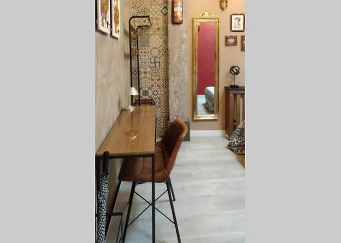 Loft-buhardilla Industrial, Junto A La Plaza Mayor, By My In サラマンカ